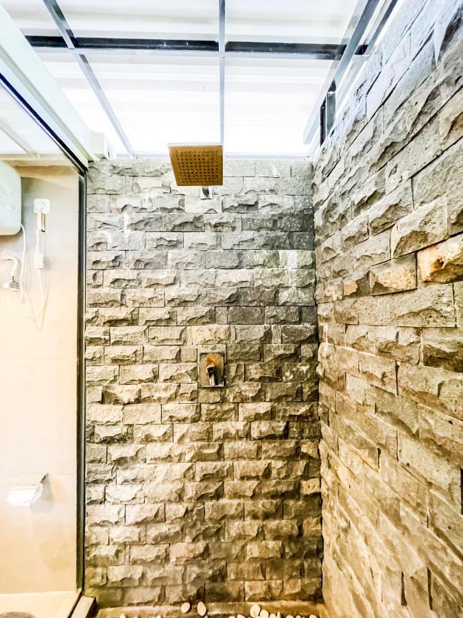 סלונג בלנאק Villa Kotak Surfers Escape Reopening Rates Apply Now מראה חיצוני תמונה