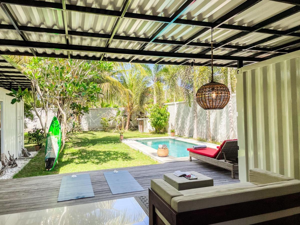 סלונג בלנאק Villa Kotak Surfers Escape Reopening Rates Apply Now מראה חיצוני תמונה