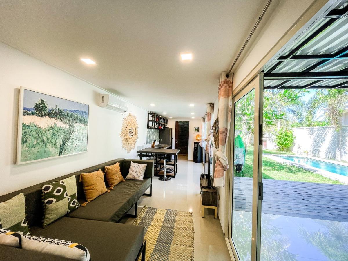 סלונג בלנאק Villa Kotak Surfers Escape Reopening Rates Apply Now מראה חיצוני תמונה